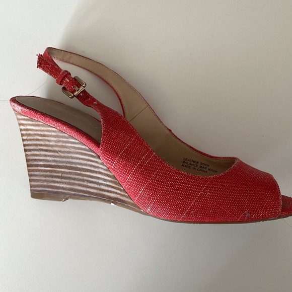 LeChateau wedges - Picture 2 of 4